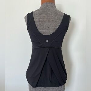 Lululemon Run: Tame Me Tank – Black – Drawcord Hem-6
